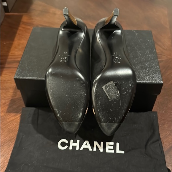Authentic Chanel Black and Cream Women's High Heels - Picture 9 of 15